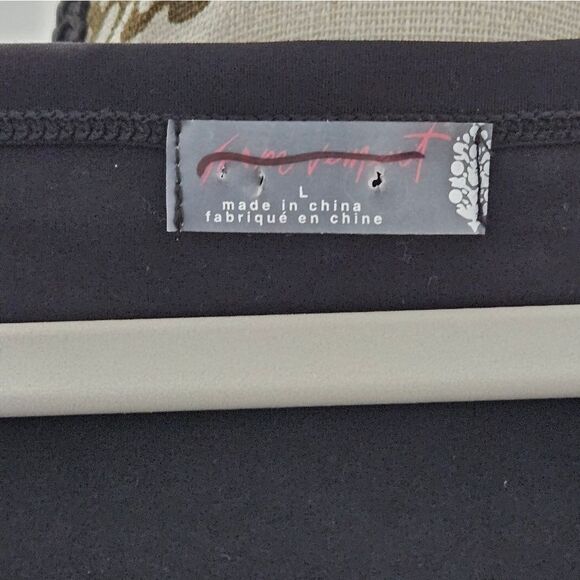 🌿Free People, Rosette One Piece Jumper in black. NWOT-Size Large🌿 - Picture 7 of 9